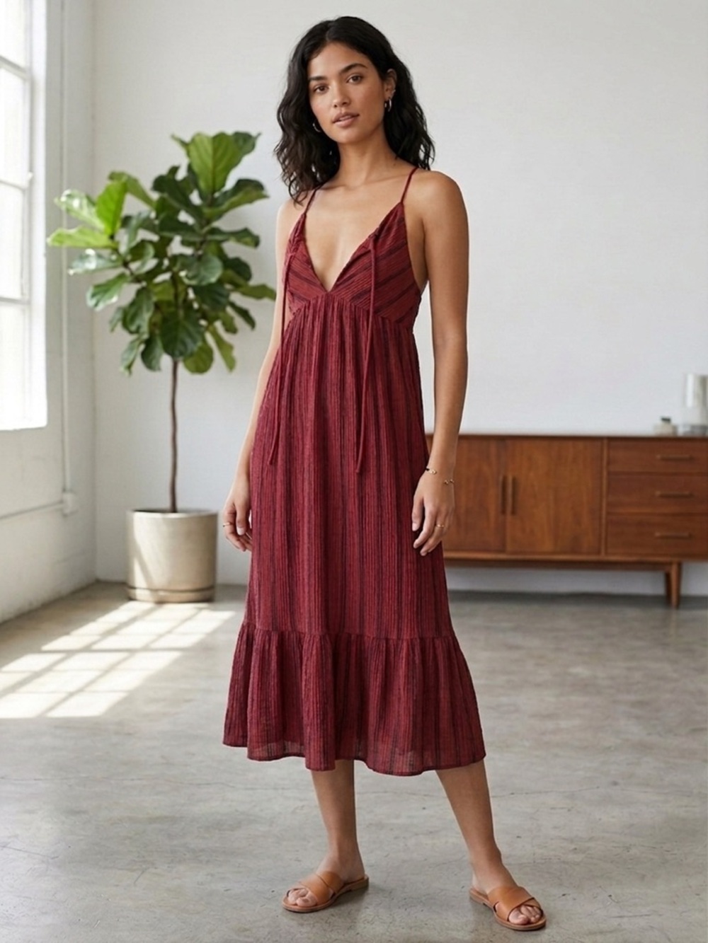 Topshop Spaghetti Strap Burgundy Striped Maxi Dress with Keyhole Detail Size 4